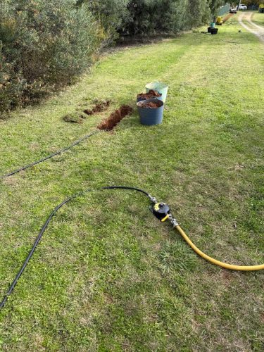 Data--Comms-Infrastructure-and-Service-18