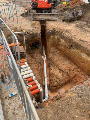 Data--Comms-Infrastructure-and-Service-3